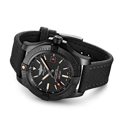 breitling avenger titan gewicht|Breitling Avenger blackbird 44mm.